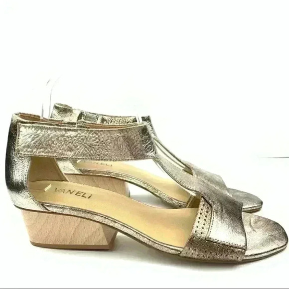 Vaneli sandals 9.5 N bronze leather t-strap chunky - Picture 11 of 11